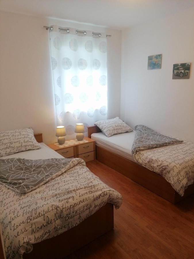 Apartments Mali Lošinj Kültér fotó