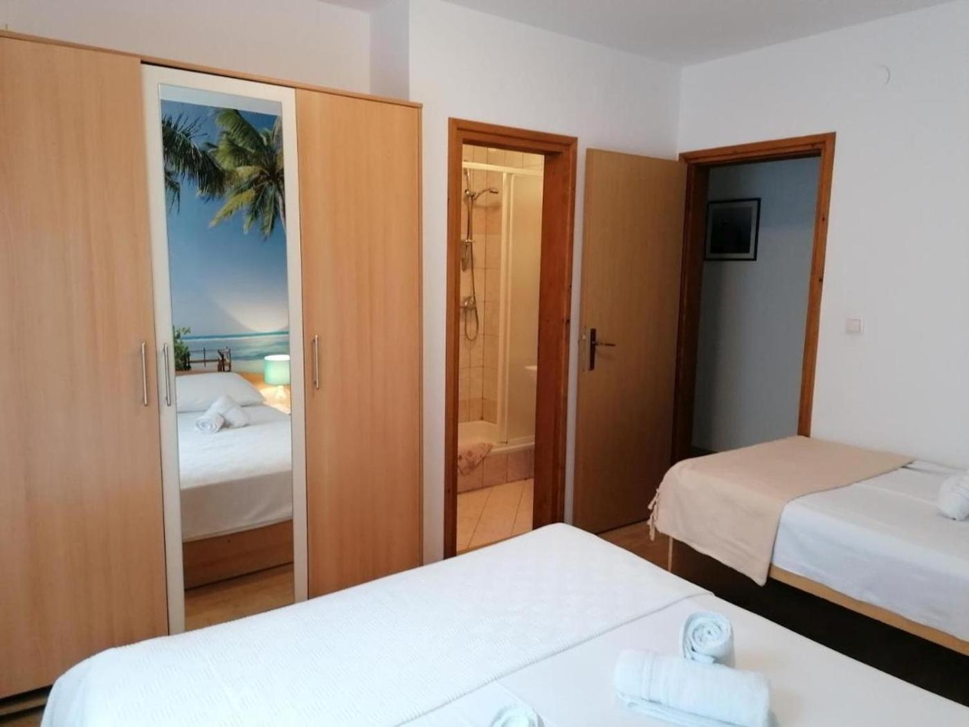 Apartments Mali Lošinj Kültér fotó